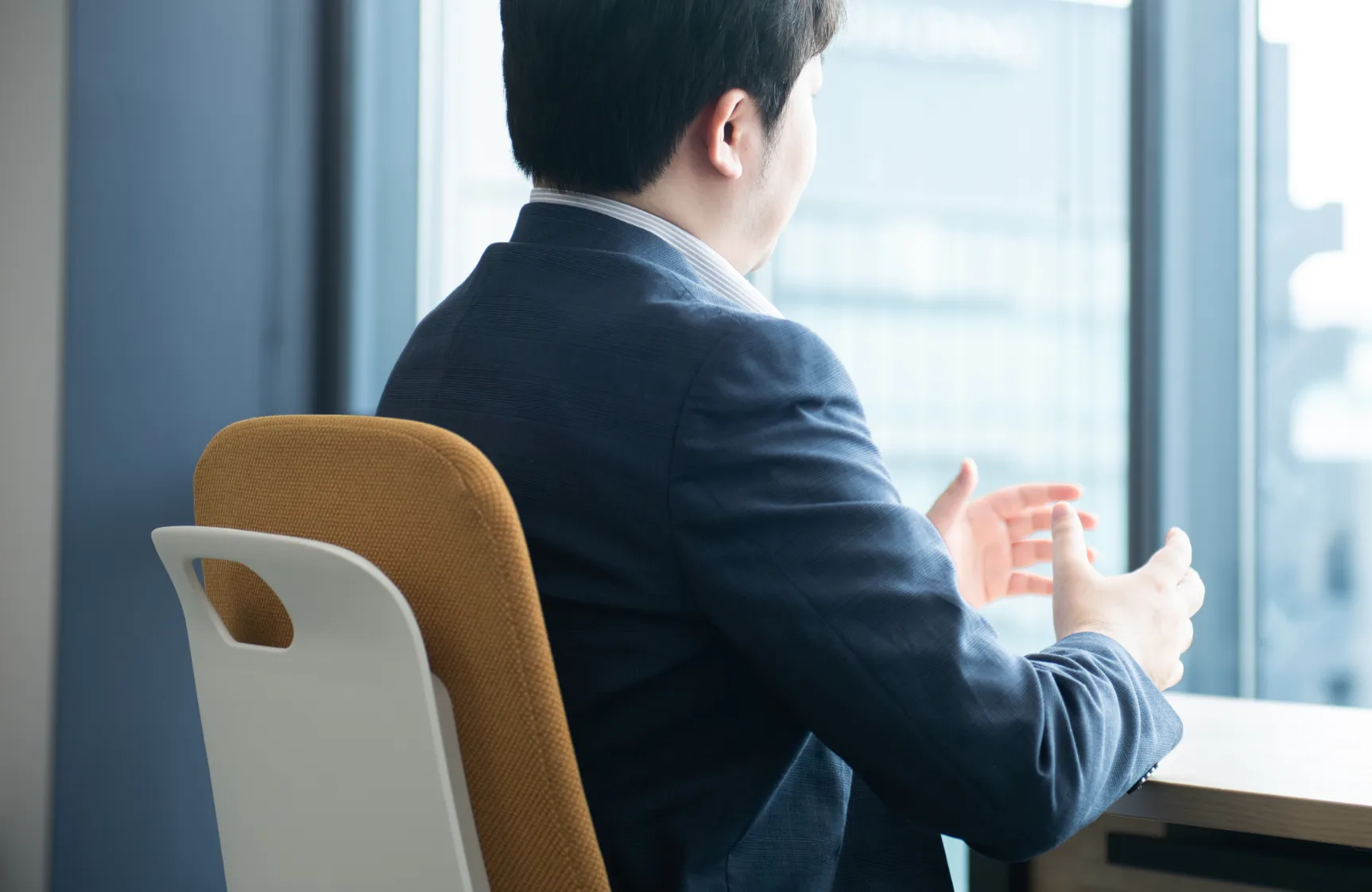 金融ビジネス開発部 N.F のインタビュー風景2